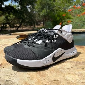 Nike pg 3 TB black/white